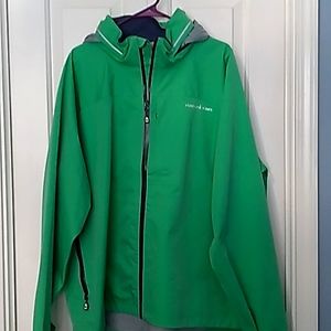 VINEYARD VINES WIND AND RAIN BREAKER